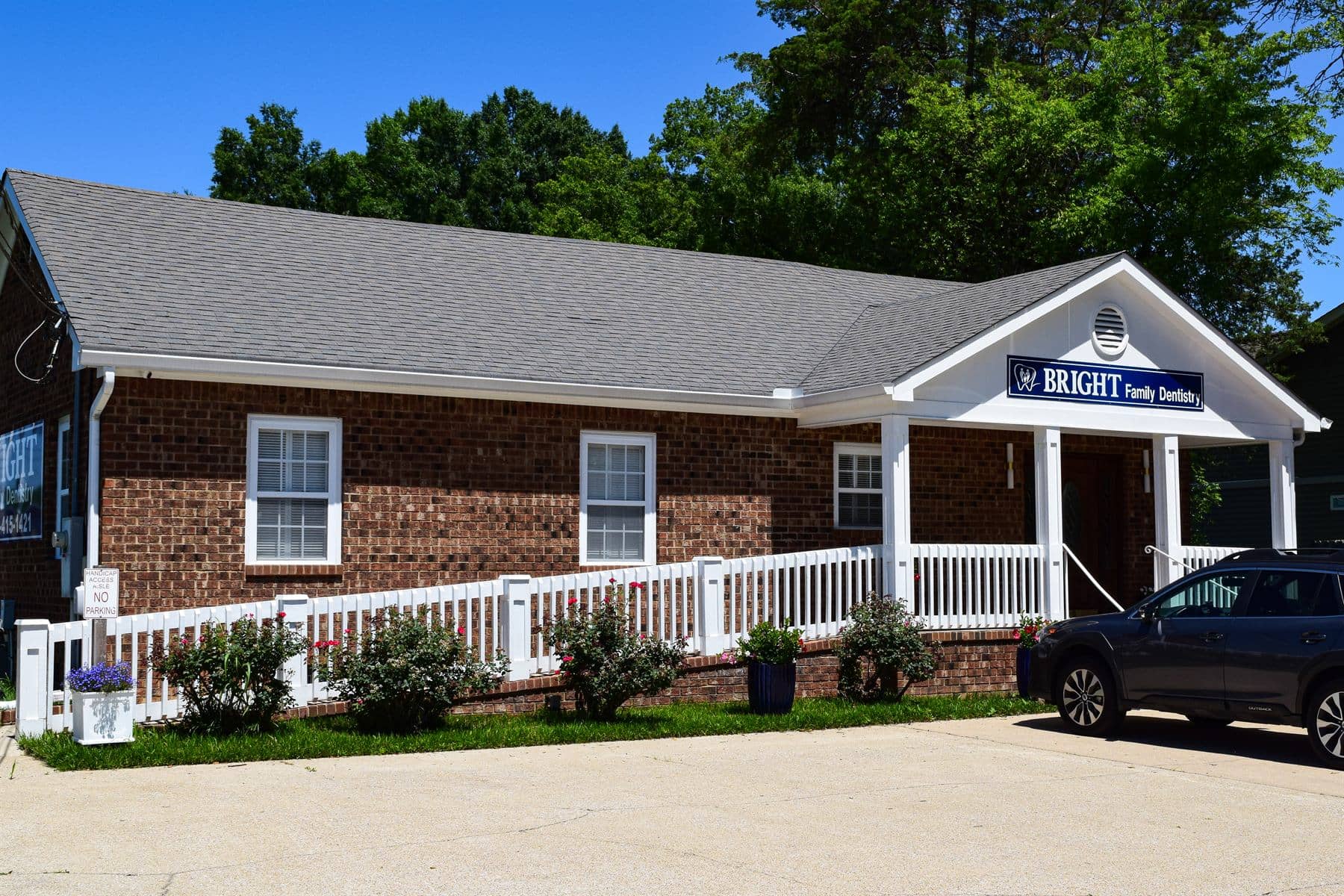 The Bright Family Dentistry building exterior