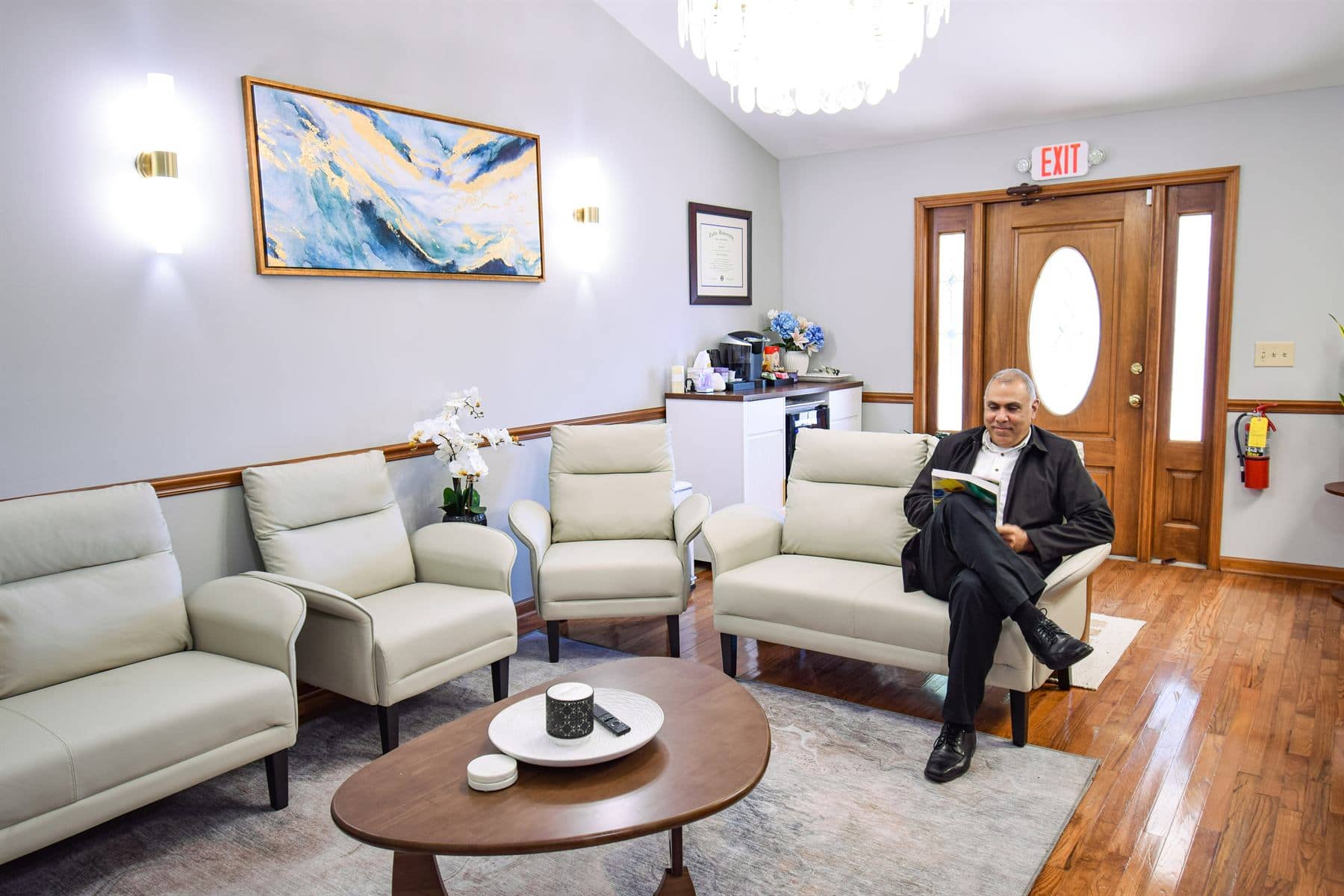 A quiet corner of the waiting area